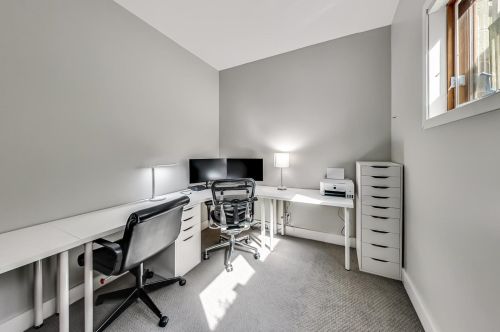 2637 Wayne Ave, Chicago IL 60614-1231 exterior