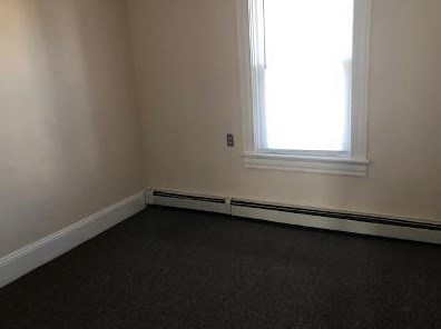 531 Rathbun St, Woonsocket RI 02895-1289 exterior