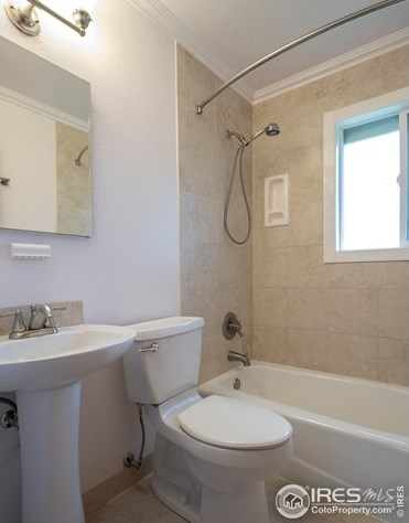 600 Gillaspie Dr, Boulder CO 80305-5805 exterior