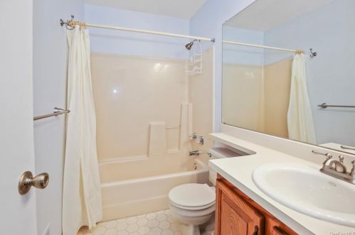 56 Campus Rd, Peekskill NY 10566-2567 exterior