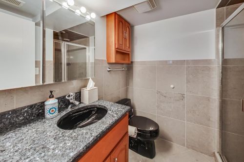 3940 Sayre Ave, Chicago IL 60707-2135 exterior