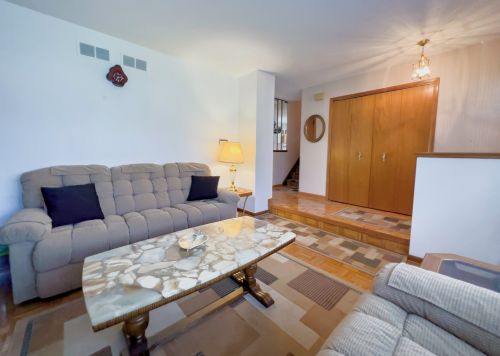 10733 Nordica Ave, Worth IL 60482-1442 exterior