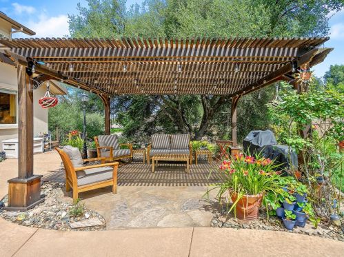 2593 Aberdeen Ln, Folsom CA  95762-5656 exterior