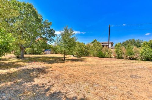 300 Starview Dr, Georgetown TX 78628-3908 exterior