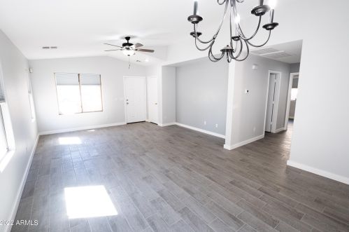 4523 24th Dr, Phoenix, AZ 85041-2011