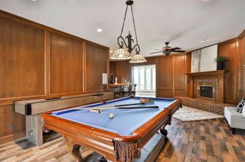 10101 Courtwick Dr, Saint Louis MO 63128-1613 exterior