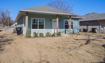 721 Morton St, Denison TX  75020-2215 exterior