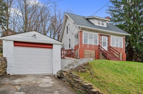 3118 Crab Hollow Rd, Pittsburgh, PA 15235-2806