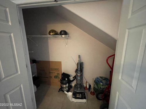 5373 Paseo De La Terraza, Tucson AZ 85750-6405 exterior