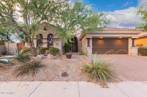 22109 36th St, Phoenix, AZ 85050-7393