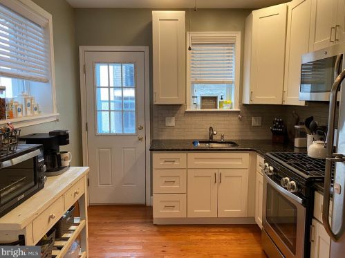 1617 Franklin St, Philadelphia PA 19148-1222 exterior