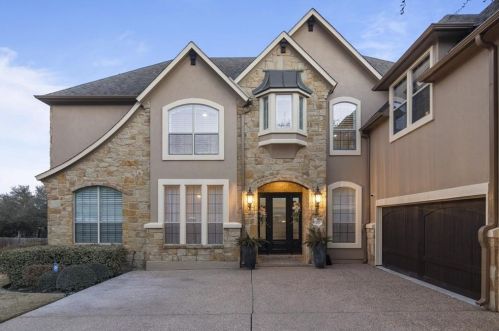 217 Emerald Rdg Dr, Austin TX 78732-1234 exterior