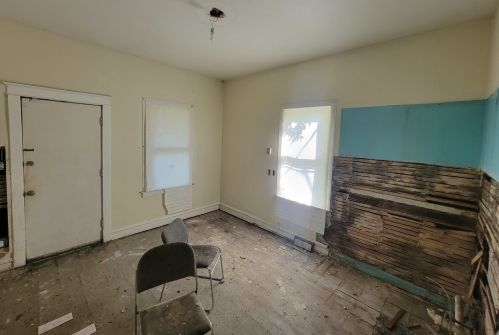 1560 93 St, Chicago IL 60617-3607 exterior