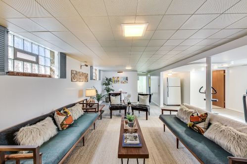 6147 Melvina Ave, Chicago IL 60638-4305 exterior