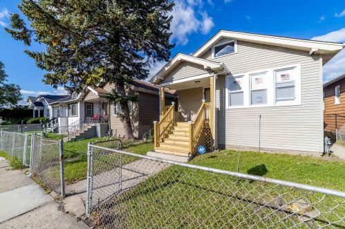 70 101st St, Chicago IL  60628-2006 exterior