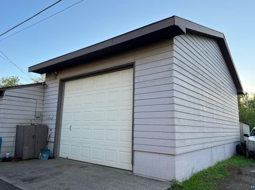 312 56 Ave, Duluth MN 55807-2508 exterior