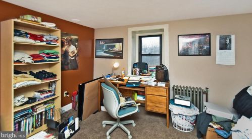 7757 Center St, Slatington PA 18080-3435 exterior