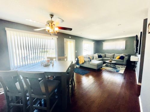 8639 Monrovia Ave, Milwaukee, WI 53225-1901