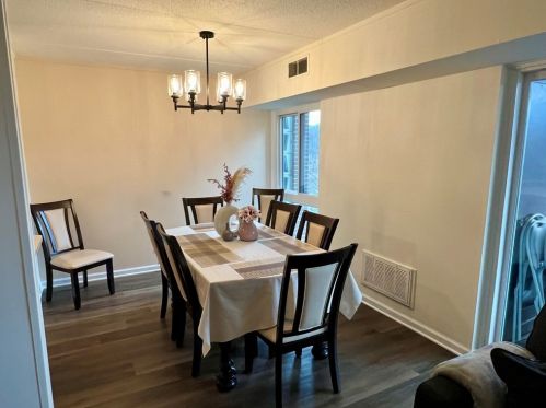 4204 Charlemagne Cir, Pittsburgh PA  15237-2912 exterior