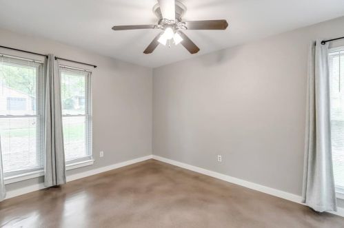 7300 Danwood Dr, Austin TX 78759-3755 exterior