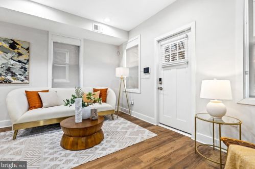 610 Roxboro Pl, Washington DC  20011-1254 exterior