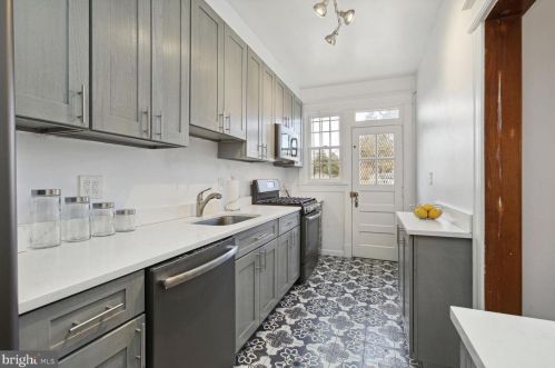 33 Hamilton St, Washington DC 20011-6360 exterior