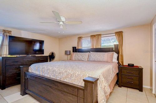 8005 Jasmine Blvd, Port Richey FL 34668-3225 exterior