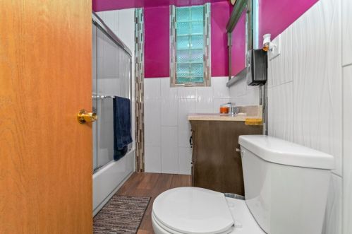 2720 Karlov Ave, Chicago IL 60652-3121 exterior