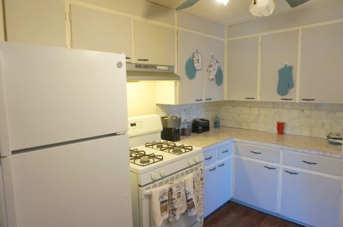 826 Raynor Ave, Joliet IL 60436-2027 exterior