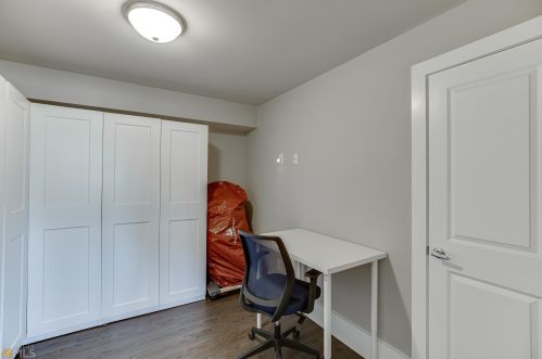 1485 Harts Mill Rd, Atlanta GA  30319-1824 exterior