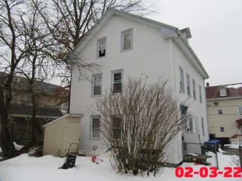 36 Henrietta St, Providence RI 02904-1012 exterior