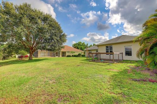 5406 Emblem St, Fort Pierce FL 34983-1448 exterior