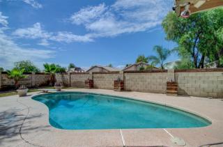 890 Harrison St, Chandler, AZ 85225-8146