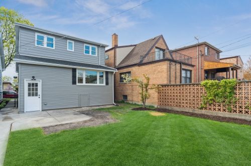 5351 Nottingham Ave, Chicago IL  60638-1011 exterior