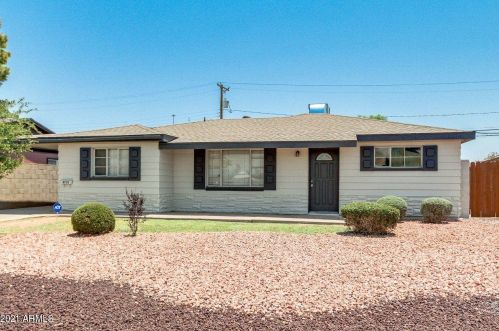 8733 28th Ave, Phoenix AZ  85051-4018 exterior