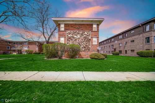 6822 Lode Dr, Worth, IL 60482-1346