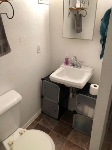 1427 81, Milwaukee WI 53222-3809 exterior