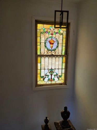 151 Elm Ave, Mount Vernon NY 10550-1638 exterior