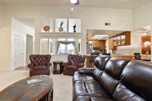 3395 Scottlee Dr, Turlock CA  95382-9197 exterior