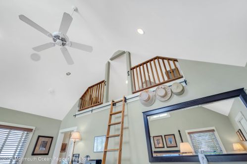 51 Clay St, Red Bank NJ exterior