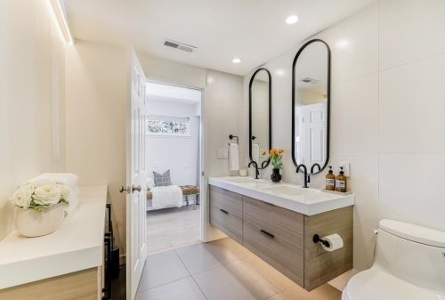 1349 Murchison Dr, Millbrae CA 94030-3025 exterior