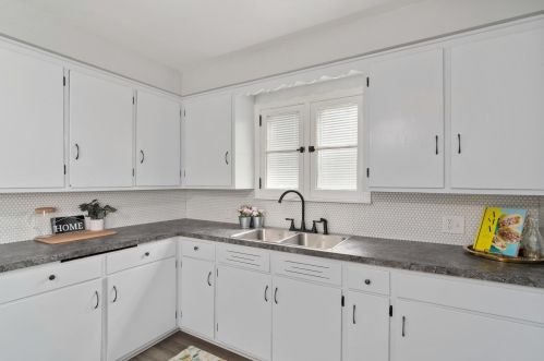 2708 69th St, Milwaukee WI  53219-2905 exterior