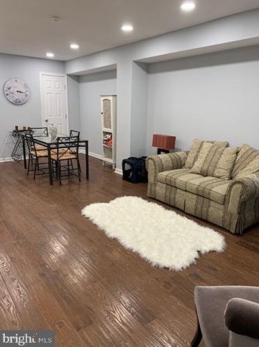 334 Cantrell St, Philadelphia PA  19148-3320 exterior