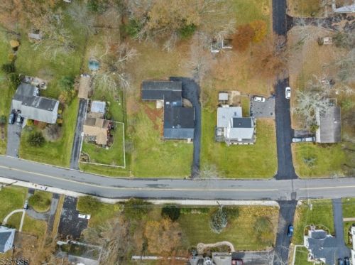 114 Woodlawn Ave, Bridgewater NJ 08807-2031 exterior