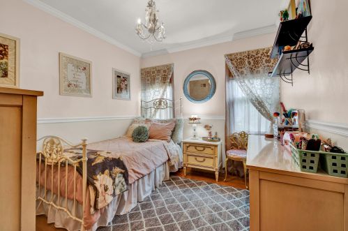 2934 38, Milwaukee WI 53215-3519 exterior