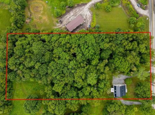 2110 Reis Run Rd, Pittsburgh PA  15237-1445 exterior