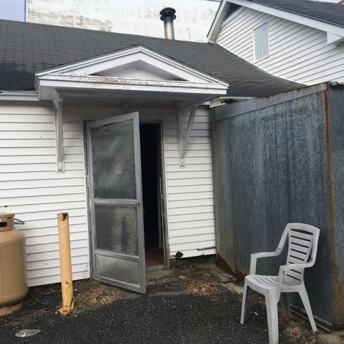 27 Pulaski St, Ware MA 01082-1474 exterior