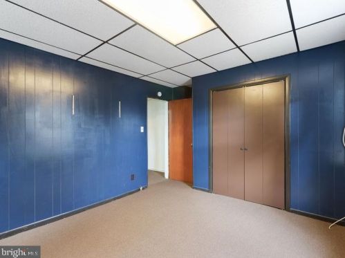 29 Macdade Blvd, Manor PA 19036-2406 exterior