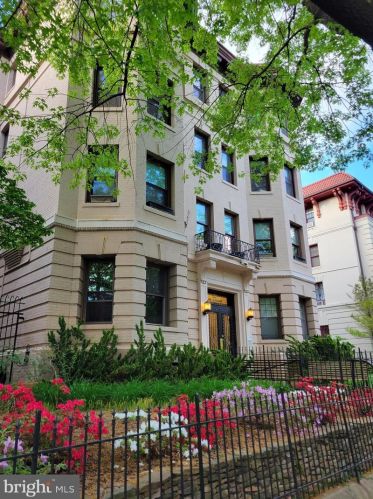 1791 Lanier Pl, Washington DC 20009-2138 exterior