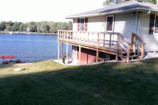 621 Stacey Ct, Gladwin MI  48624-8436 exterior